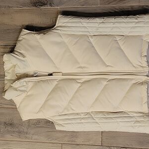 Cream vest with detachable hood